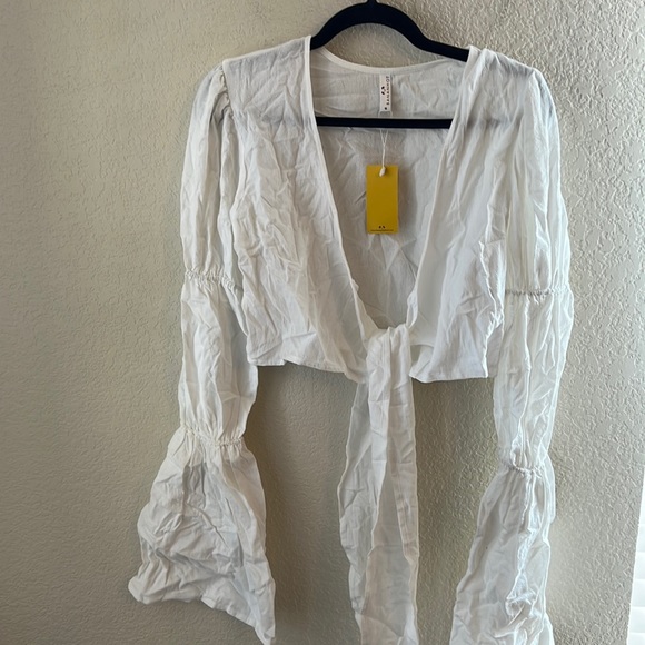 Bananhot X REVOLVE Tie Front Top in white - Picture 6 of 12
